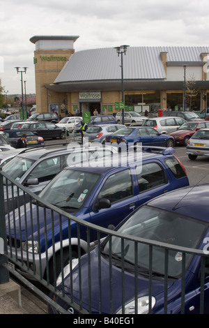 Parking Shoppers Waitrose South Woodford London GB UK Banque D'Images