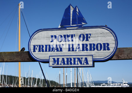 Inscrivez-vous à Friday Harbor Marina Washington Puget Sound Banque D'Images