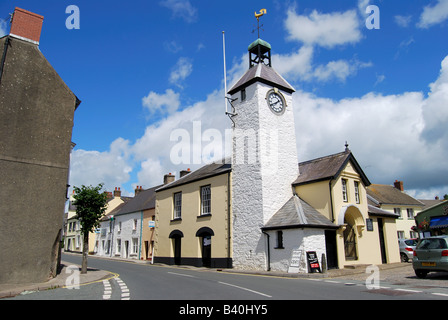 Tour d'horloge de la mairie, King Street, Laugharne, Carmarthenshire, pays de Galles, Royaume-Uni Banque D'Images