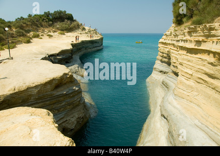 Des formations de roche de grès, Canal D'Amour, Sidari, Corfou, Grèce Banque D'Images