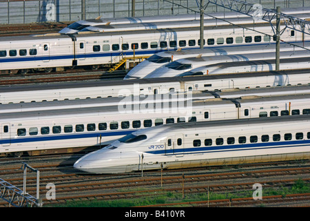 Bullet Train Depot Tokyo Japon Banque D'Images