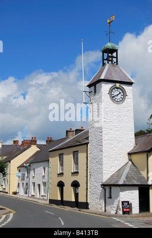 Tour de l'horloge, rue King, Laugharne, Carmarthenshire, Pays de Galles, Royaume-Uni Banque D'Images