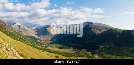 Scenic Glen Nevis comme vu à partir de la colline de Ben Nevis, Ecosse, Lochaber Banque D'Images