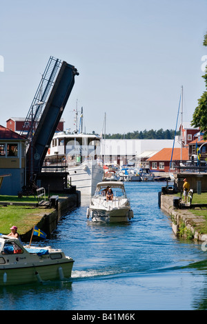 GÖTA KANAL MOTALA ÖSTERGÖTLAND SUÈDE LOCK Banque D'Images