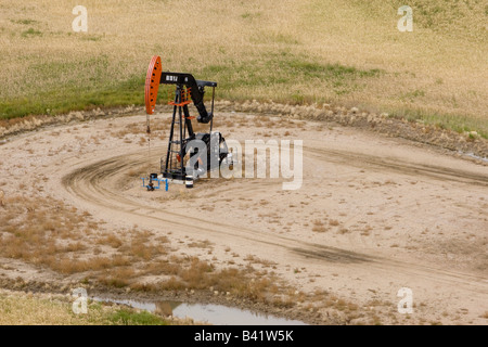 Oilfield, pompe à balancier, Saskatchewan, Canada Banque D'Images