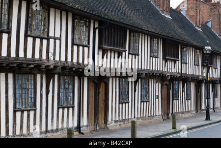 Chapelle de la guilde et le roi Edouard 6ème Grammar School à Stratford où il est dit Shakespeare est allé à l'école Banque D'Images