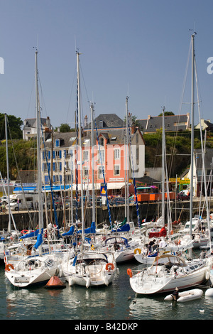 Le Port Tudy (île de Groix - Morbihan - Bretagne - France). Port Tudy (île de Groix - Morbihan - France). Banque D'Images