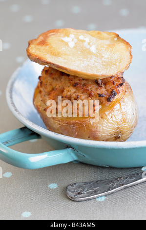 Pommes de terre farcies au four Banque D'Images