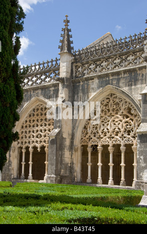 Portugal la Costa da Prata, remplages gothique dans le cloître du monastère de Santa Maria da Vitoria Banque D'Images