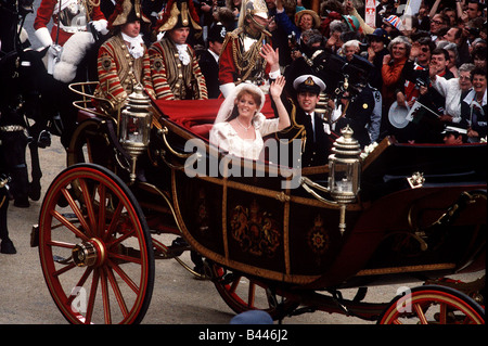 Le prince Andrew épouse Sarah Ferguson Juillet 1986 Banque D'Images