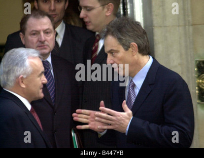 Tony Blair PM Novembre 2002 Le Premier ministre polonais rencontre photo PM Leszer Miller à Downing Street No 10 Banque D'Images