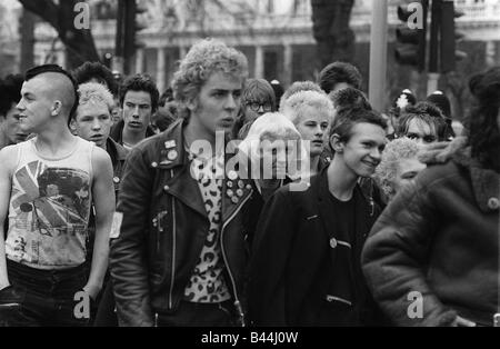 Les Punks se réunissent à Londres pour un mars 1980 Banque D'Images