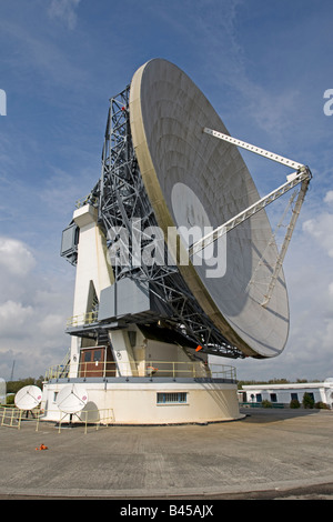 Arthur l'énorme antenne satellite classé Grade 2 Futureworld Helston Cornwall Goonhilly UK Banque D'Images