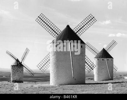 Géographie / voyages, Espagne, paysages, Campo de Criptana, moulins à vent, Ciudad Real, années 1950, Banque D'Images