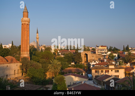 Minaret Yivli Antalya Turquie Banque D'Images