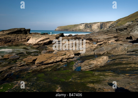 Voir de près de Trebarwith Strand, Tintagel, Cornwall, UK Banque D'Images
