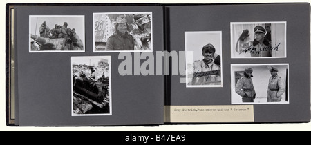 Max Wünsche - un album photo avec 95 photographies privées uniques de ses lieux de service dans la seconde Guerre mondiale avec de nombreuses autographes., Photos de la région de Charkow 1943, Wünsche avec Max Hansen et 'Panzermeyer', lors d'une cérémonie de remise des médailles, avec Sepp Dietrich, le lauréat de la Croix de Chevalier Theodor Wisch, Fritz Witt, Fritz Rentrop, Hans Reimling, Hermann Dahlke, Otto Petersen, Vincenz Kaiser, chars de bataille "Tiger", colonne de véhicules amphibies dans la neige, formation devant les chars en camouflage d'hiver. Grèce 1941: Panzermeyer, avec Sepp Dietrich et le maréchal de campagne v, Banque D'Images