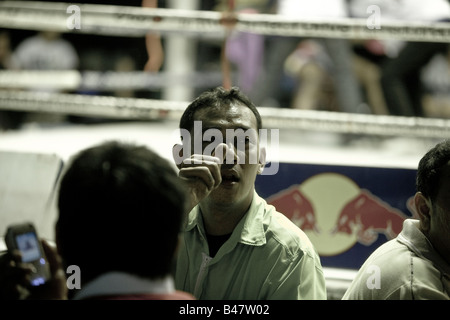 Bookmaker, Thai Boxing Lumpinee Stadium Bangkok Thaïlande Banque D'Images