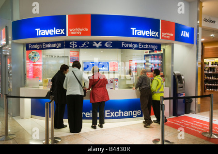 De change Travelex comptoir à l'aéroport de Melbourne Australie Banque D'Images