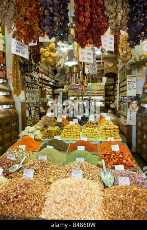 Turquie Istanbul Spice market dans le Bazar égyptien Banque D'Images