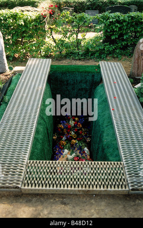 Dietrich, Marlene, 27.12.1901 - 6.5.1992, actrice américaine - allemande, décès, mobilier, sa tombe, Berlin, sédimentaire Stubenrauchstrasse, 16.5.1992, Banque D'Images