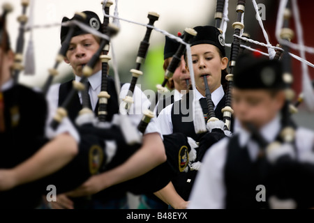 Les cornemuseurs au rassemblement Cowal. Le rassemblement est un Jeux écossais traditionnel qui se tient chaque année à Dunoon en Ecosse Banque D'Images