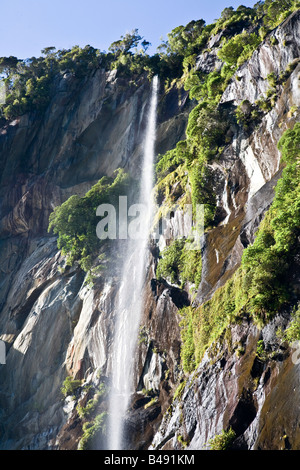 Cascade de Milford Sound, Nouvelle Zélande Banque D'Images