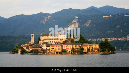 Isola San Giulio au lac d'Orta, Piémont Italie Banque D'Images