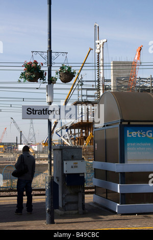 La gare de Stratford, de construire au-delà des Jeux Olympiques 2012 england uk go Banque D'Images