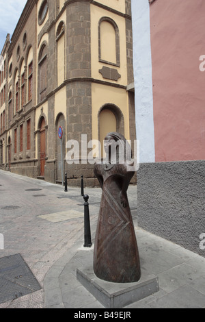 Une statue représentant un Guayarmina Princess natif de temps en pré hispaniques Galdar Gran Canaria Îles Canaries Espagne Banque D'Images