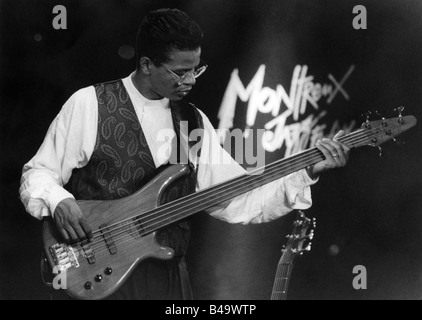 Brown, Gary, musicien américain (Jazz), demi-longueur, basse, spectacle en direct, Festival de jazz de Montreux, juillet 1992, Banque D'Images