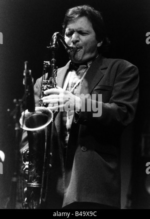 Bergonzi, Jerry, * 1947, musicien américain (jazz), demi-longueur, jouant au ténorsaxophone, spectacle en direct, Mannheim, mai 1993, Banque D'Images