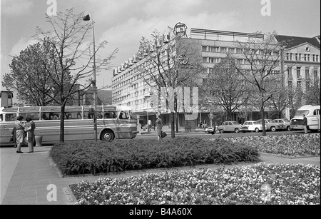 Géographie/voyages, Allemagne, Berlin, rues, Unter den Linden, 1969, Banque D'Images