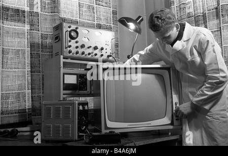Géographie/voyages, Allemagne, RDA, industrie, production de téléviseurs, 1966, Banque D'Images