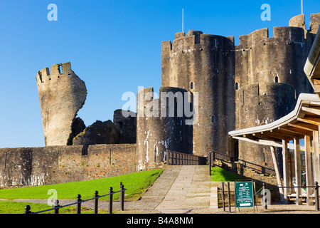 Château de Caerphilly Caerphilly Mid Glamorgan Wales Banque D'Images