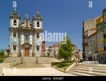 Praça da Batalha, l'église Igreja de Santo Ildefonso, Porto Porto, Portugal Banque D'Images