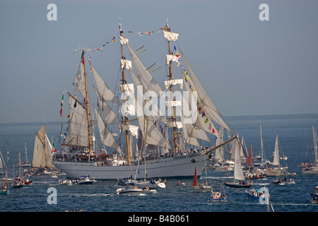 Cuauhtemoc trois mâts barque Funchal 500 Tall Ships Regatta Point Pendennis Falmouth Cornwall UK Banque D'Images