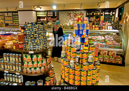 Istanbul Istinye Park Shopping Mall est un cadre de vie urbain unique épicerie Épicerie store Banque D'Images