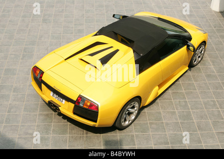 Voiture, Lamborghini Murcielago Roadster, l'année de modèle 2004-, jaune, convertible, fermé, debout, à la défense, à partir de la diagonale Banque D'Images