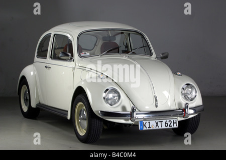 Voiture, Volkswagen VW Volkswagen Beetle 1300, l'année de modèle 1965-1973, blanc, Vintage env., Youngtimer, années 60, années 70, debout, Banque D'Images