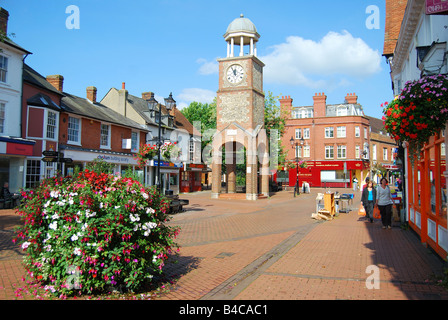 Tour de l'horloge à la place du marché, Chesham, Buckinghamshire, Angleterre, Royaume-Uni Banque D'Images