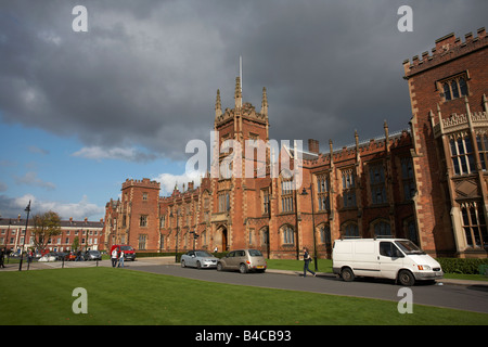 La Queens University de Belfast Lanyon building centre-ville de Belfast en Irlande du Nord uk Banque D'Images