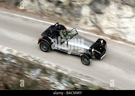 Caterham CSR 200, l'année de modèle 2006, d'argent, la conduite, la diagonale de l'avant/oben, vue frontale, country road, landsapprox.e, Mo Banque D'Images