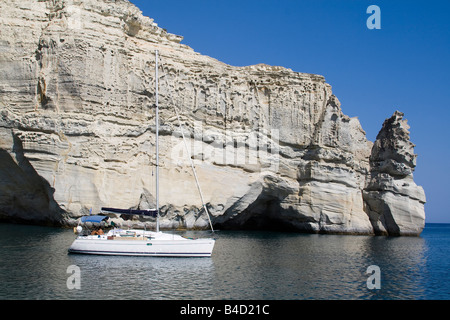 Kleftiko île de Milos cyclades - Grèce Banque D'Images