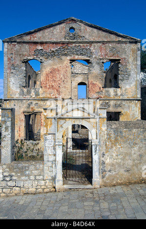 Les ruines d'un manoir abandonné sur l'Kalli Ubisoft sur l'île grecque de Symi Grèce Banque D'Images