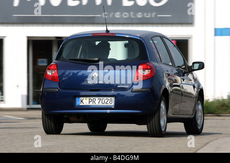 Renault Clio il badge Foto stock - Alamy