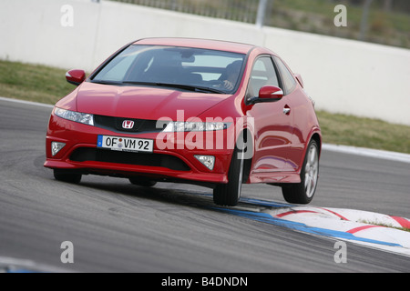 Honda Civic Type R, modèle année 2008-, rouge, la conduite, la diagonale de l'avant, vue frontale, test track Banque D'Images