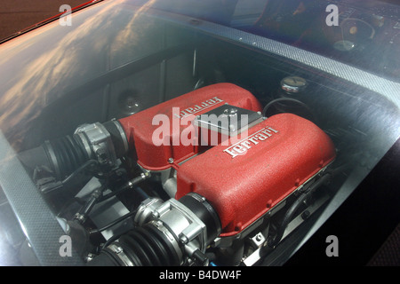 Voiture, Ferrari 360 Challenge Stradale, roadster, coupé/cabriolet, rouge, vue dans le compartiment moteur, moteur, technique/accessoire, de l'accès Banque D'Images