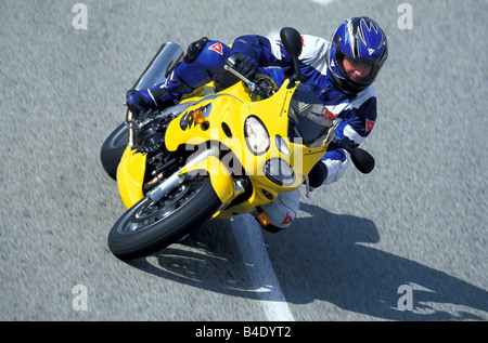 Cycle du moteur, moteur, cycle Sport Sporttourer, Triumph Sprint RS, jaune, modèle 2003, conduisant, incliné, côté posi Banque D'Images