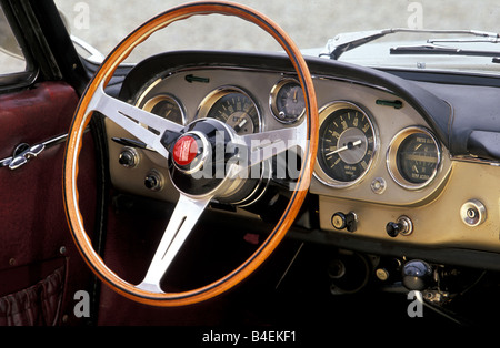 Voiture, Fiat 2300 S Cabriolet, voiture d'époque, années 60, années 60, convertible, l'intérieur, l'habitacle, Technics, technique, techniquement, ac Banque D'Images